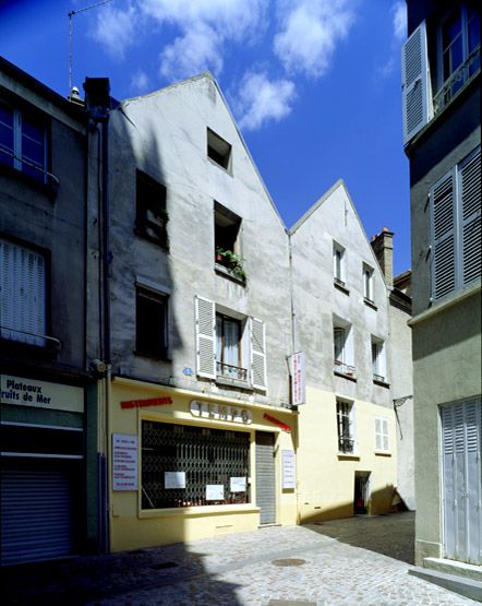 maisons à pignon sur rue rue des Cloches