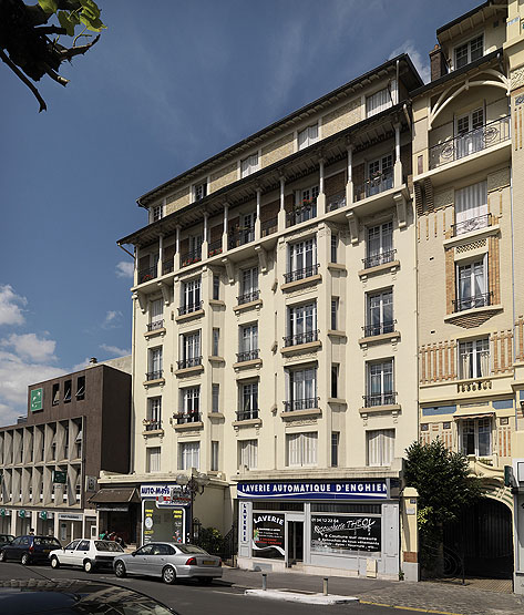 immeuble de l'architecte Henri Moreels, 12 rue du Départ