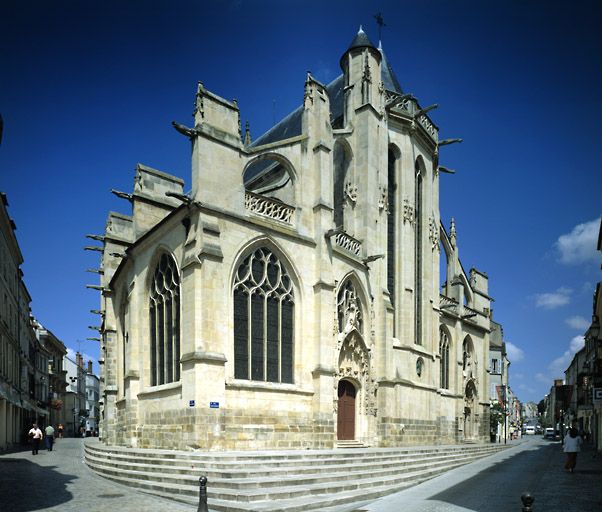 église paroissiale Saint-Aspais