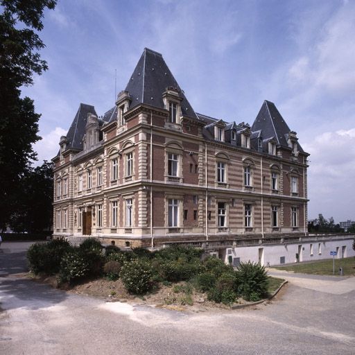 château des Bergeries, aujourd'hui école nationale de police de Draveil