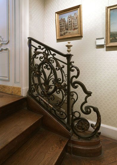 rampe d'appui, escalier de la maison à porte cochère dite hôtel du Gué (détruite) (non étudié)