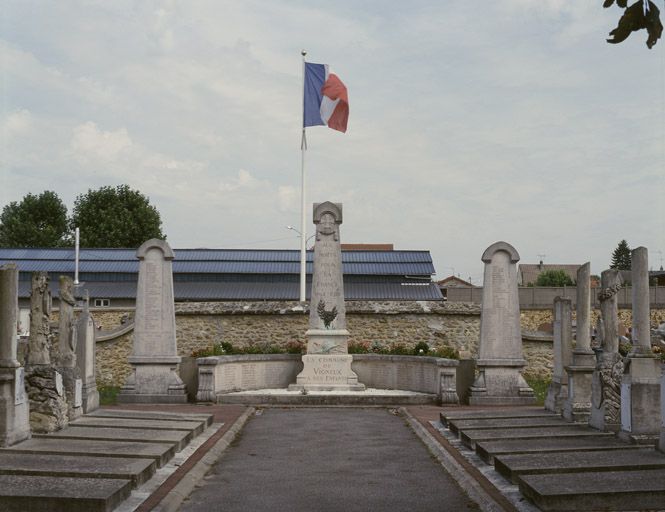 monument aux morts des guerres de 1914-1918 et de 1939-1945