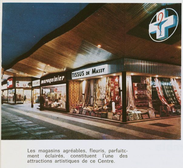 centre commercial dit Super-Centre-Paris-Sud, actuellement centre commercial Les Franciades