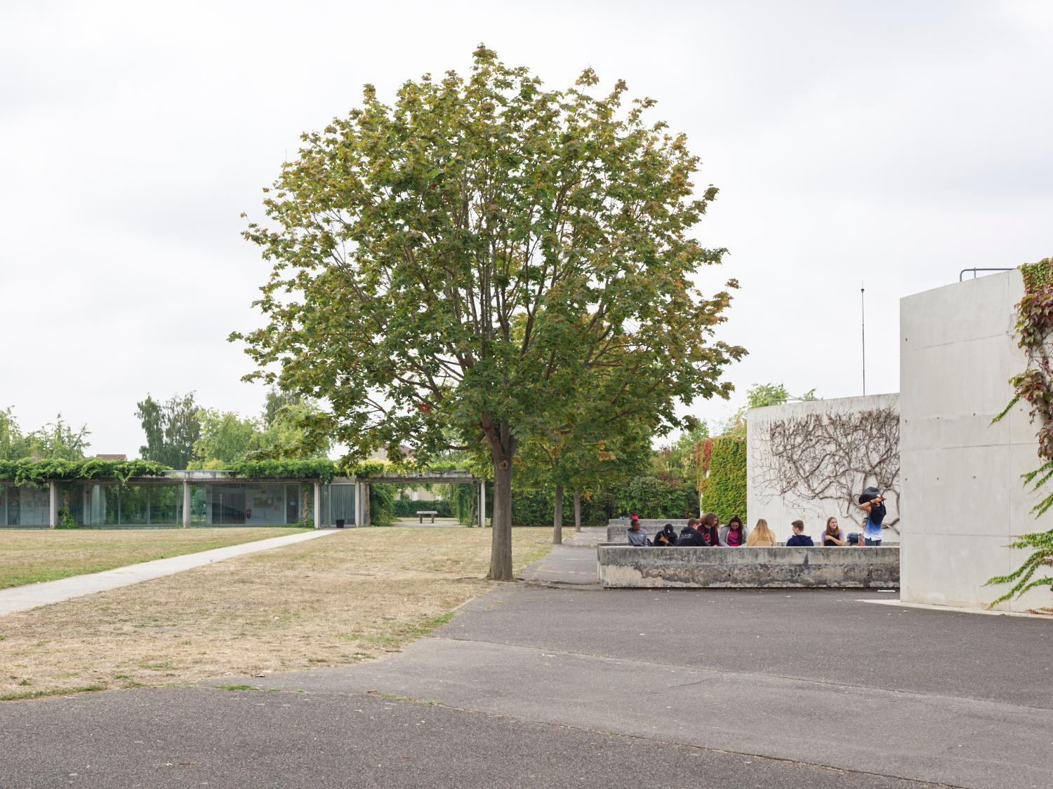 Lycée François-Truffaut