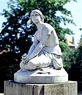 statue : Jeanne d'Arc écoutant ses voix