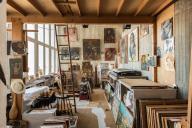 Atelier du peintre d'Isaac Celnikier (Varsovie, 1923-Paris, 2011), situé dans l'ensemble de logements "Jeanne-Hachette"