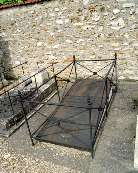 tombeau du lieutenant prussien Léonard Freiherr von Eyloffstein