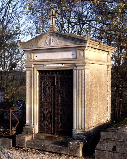 tombeau des familles Lefebvre, Pafernout-Chouipe, Iribarnegaray