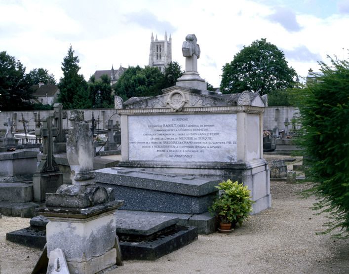 tombeau du général Raoult