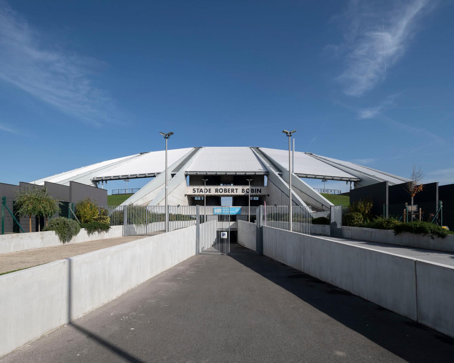 Stade omnisport d'Evry - actuel stade Robert-Bobin