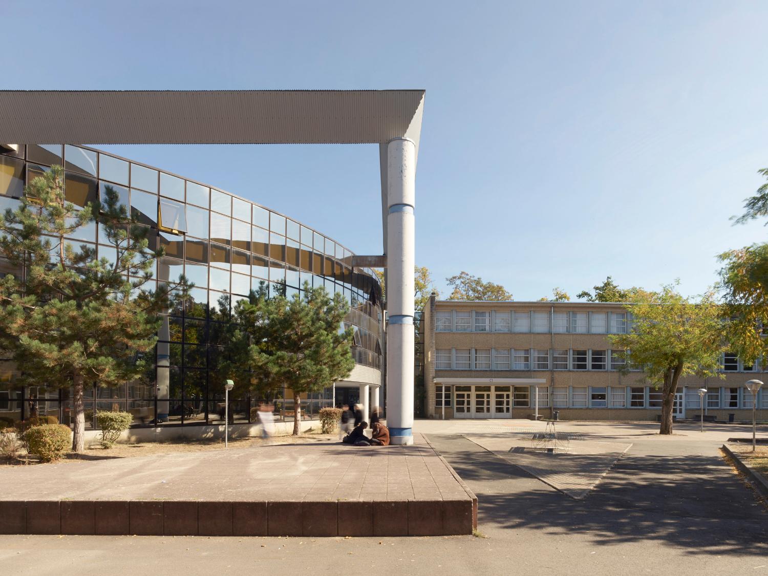 Lycée François-Couperin