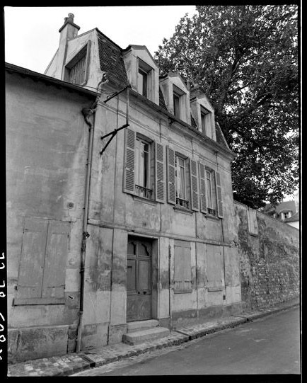 Campagne photographique sur le patrimoine de Mantes-la-Jolie en 1977