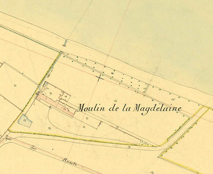 Samois-sur-Seine - moulin à farine de la Madeleine, puis centrale hydroélectrique, actuellement logement