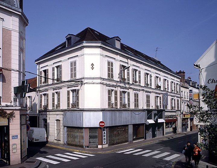 immeuble avec atelier