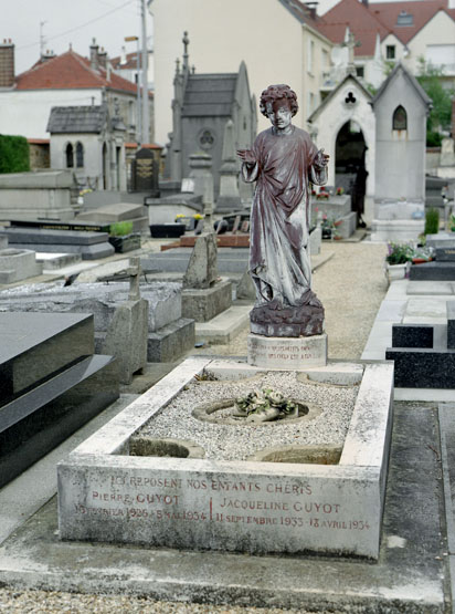 tombeau de Pierre et Jacqueline Guyot