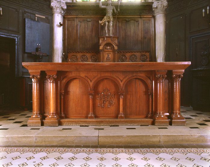maître-autel, gradin d'autel, tabernacle
