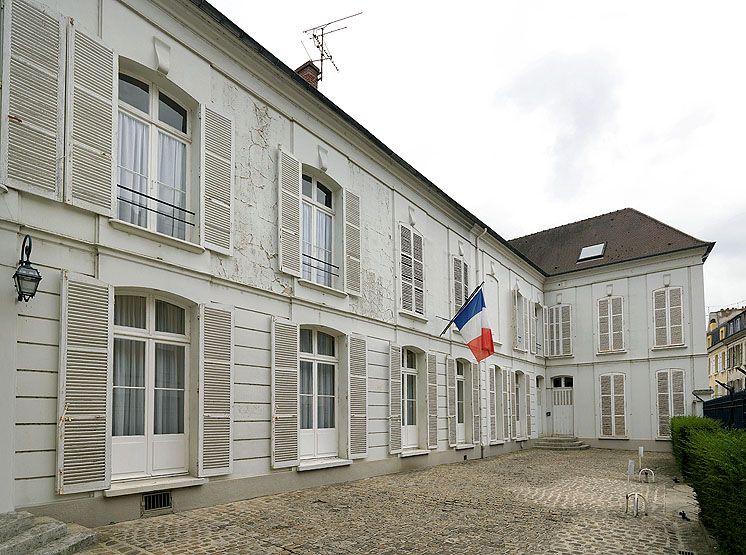 hôtel Prévost de Longpérier, actuellement sous-préfecture