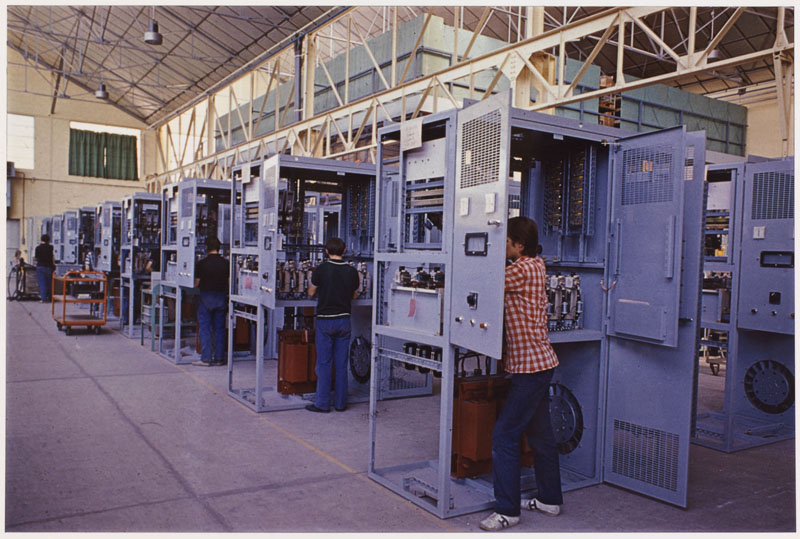 Usine de matériel électrique industriel Schneider et Cie, puis Le Matériel Electrique Scheider-Westinghouse (SW), puis Jeumont-Schneider (JS), actuellement ensemble industriel appelé "Espace Technologique et Industriel de Champagne-sur-Seine" (zone ETIC)