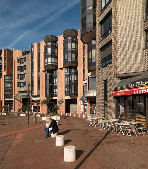 lotissement et immeubles à logements de l'opération "Centre-Gare"