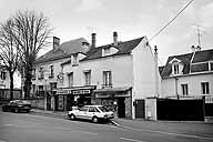 ensemble de deux maisons de faubourg rue du Général de Gaulle