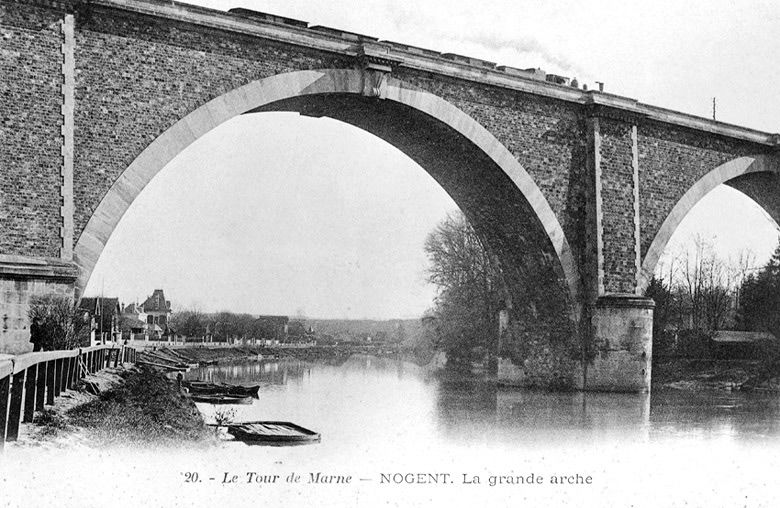 Pont (Viaduc de Chemin de Fer)