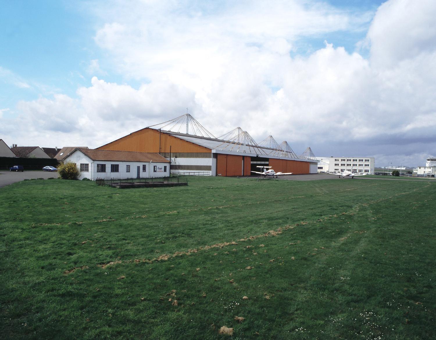 hangar aéronautique dit hangar Farman