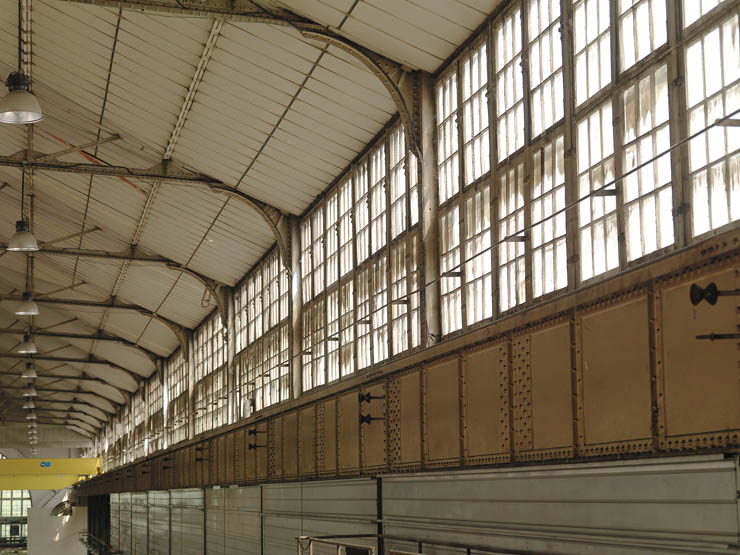 Usine de matériel électrique industriel Schneider et Cie, puis Le Matériel Electrique Scheider-Westinghouse (SW), puis Jeumont-Schneider (JS), actuellement ensemble industriel appelé "Espace Technologique et Industriel de Champagne-sur-Seine" (zone ETIC)