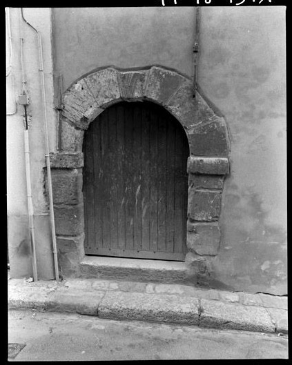 Campagne photographique sur le patrimoine de Mantes-la-Jolie en 1977