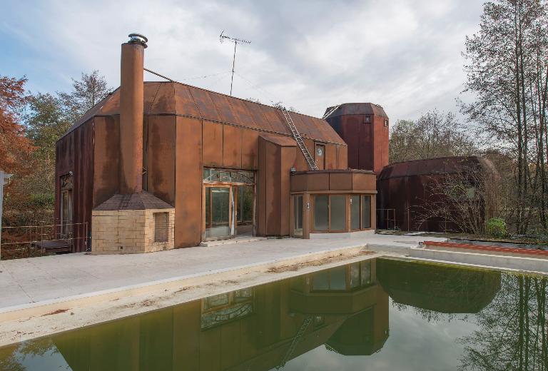 Maison en acier Corten