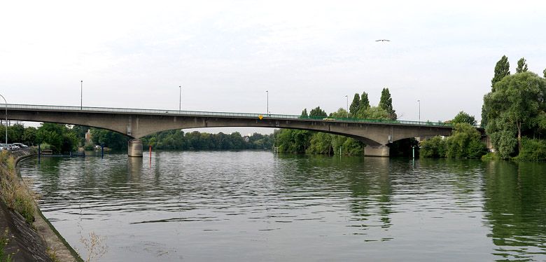 les ponts et passerelles de l'OIN ORSA (Opération d'intérêt national Orly-Rungis-Seine-Amont)