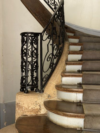 rampe d'appui, escalier de la maison à porte cochère (non étudié)