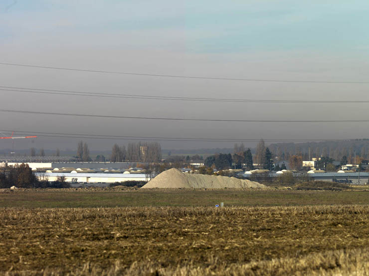 Regard photographique sur les paysages industriels du Val-d'Oise, de Survilliers à Persan