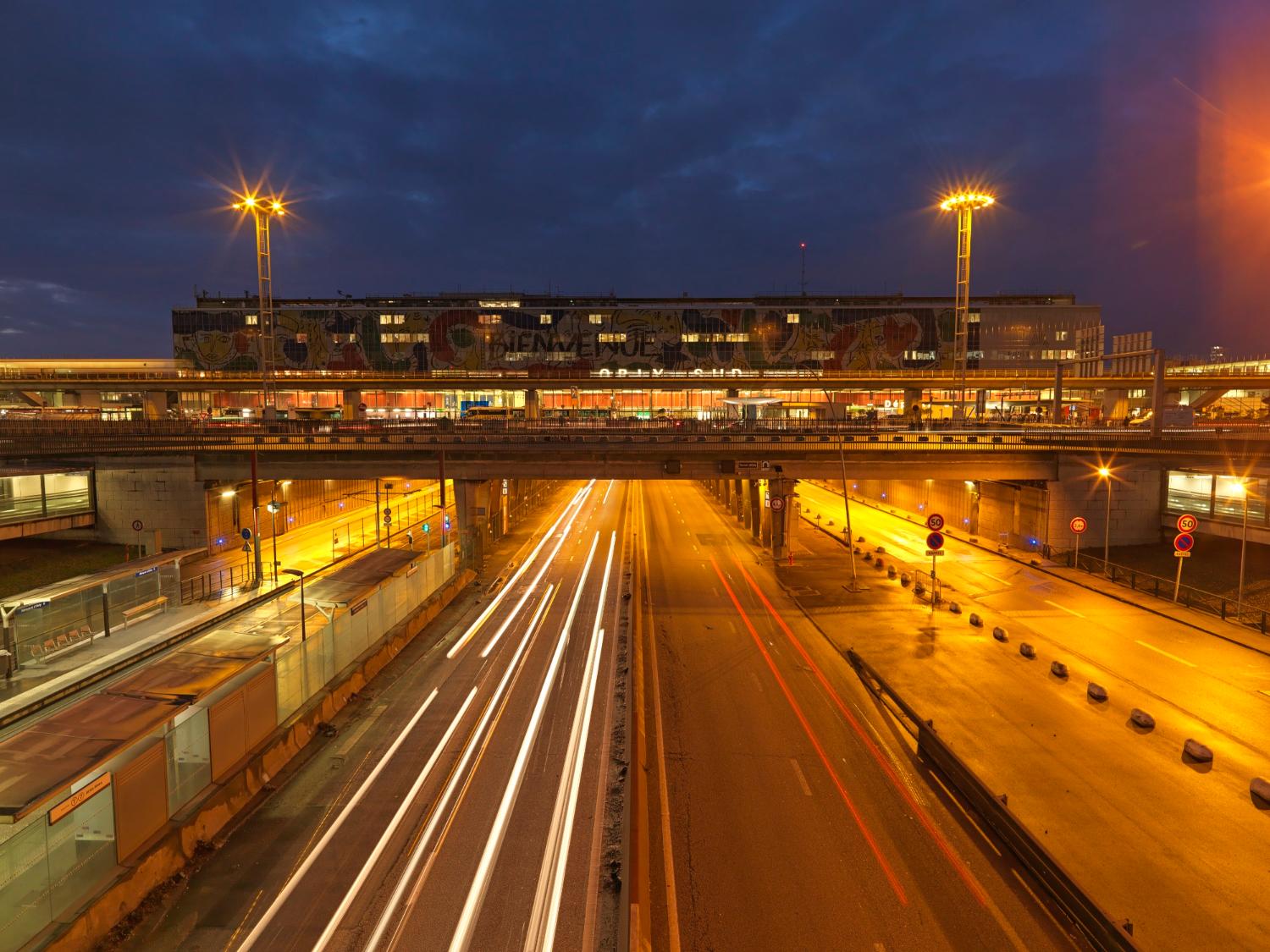 Orly 4 (depuis 2019), Orly-Sud (de 1971 à 2019), Installations terminales (de 1961 à 1971) Aérogare Sud ( de 1954 à 1961)