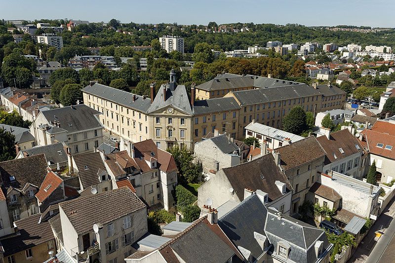 couvent d'ursulines, puis collège, aujourd'hui lycée