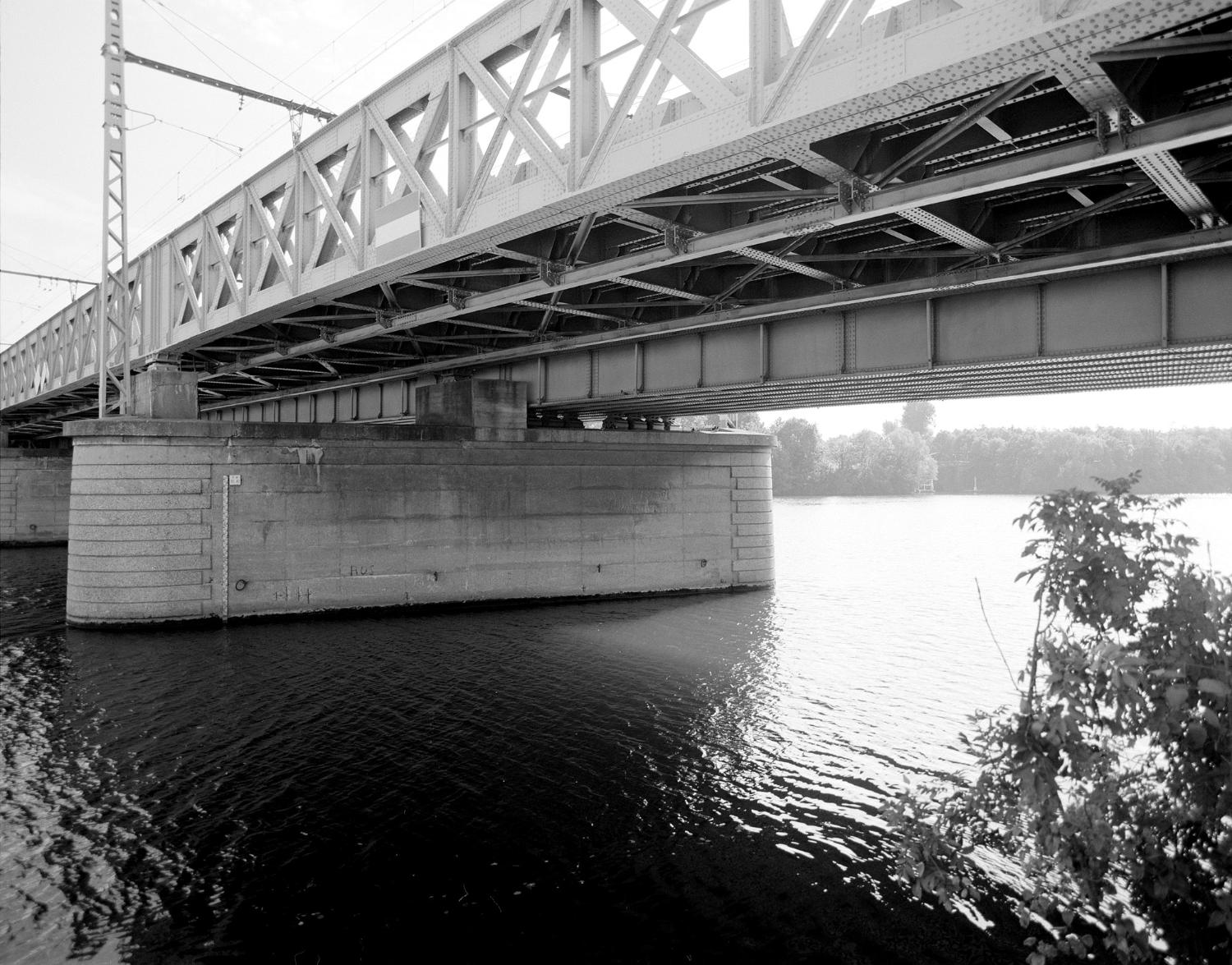 pont de chemin de fer du réseau PLM dit pont de Lyon