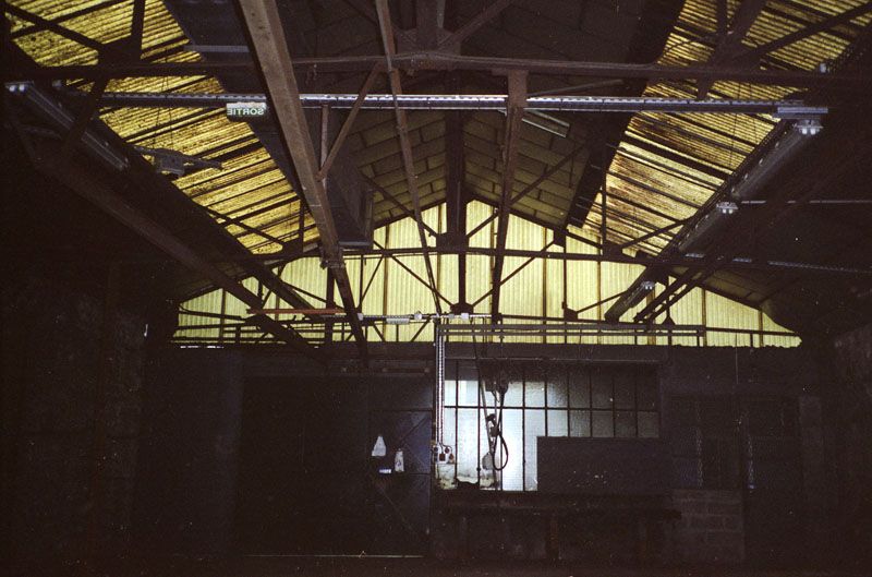 Fontainebleau - usine de serrurerie et de construction métallique Périchon, puis Bécheret-Collin, puis Sauvage, puis Métallerie Montégut, actuellement logement et atelier d'artiste