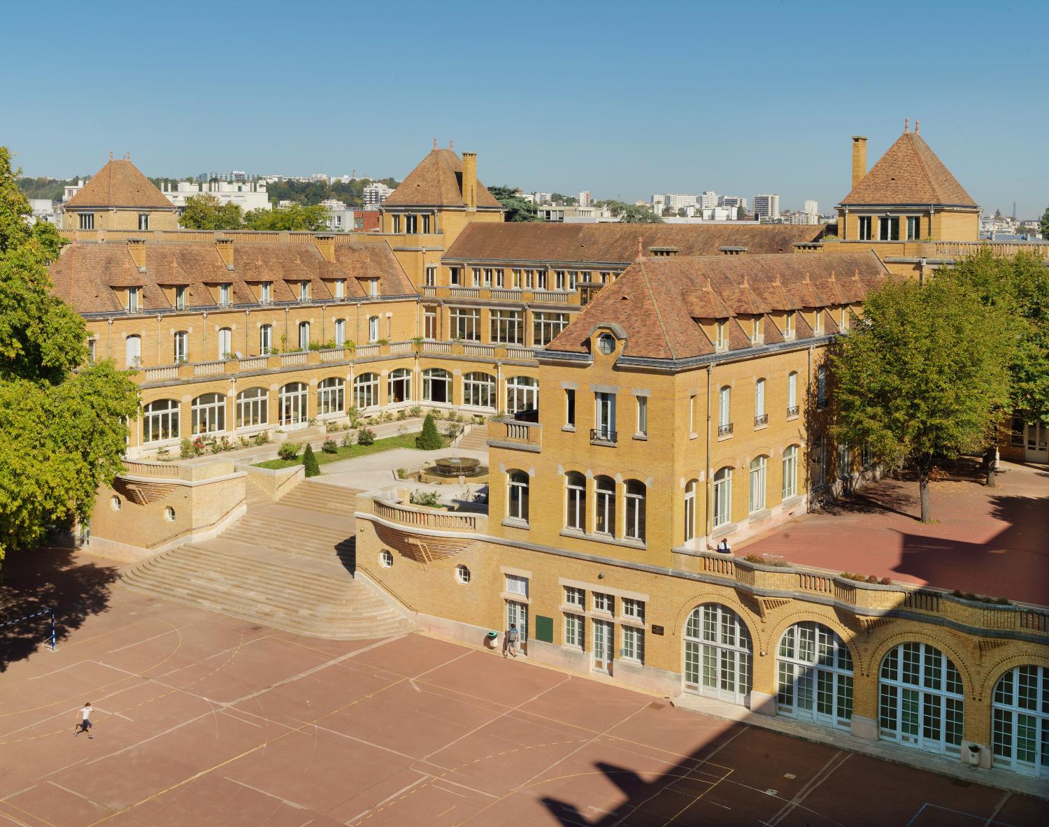 Lycée Marie-Curie