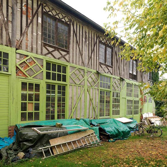 Fontainebleau - usine de menuiserie Barre, actuellement ébénisterie Atelier Saint-Louis