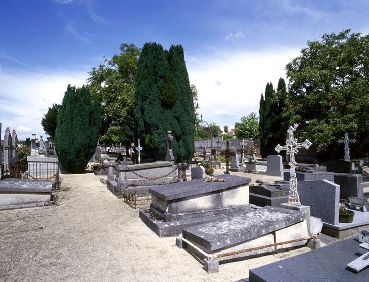 vieux cimetière