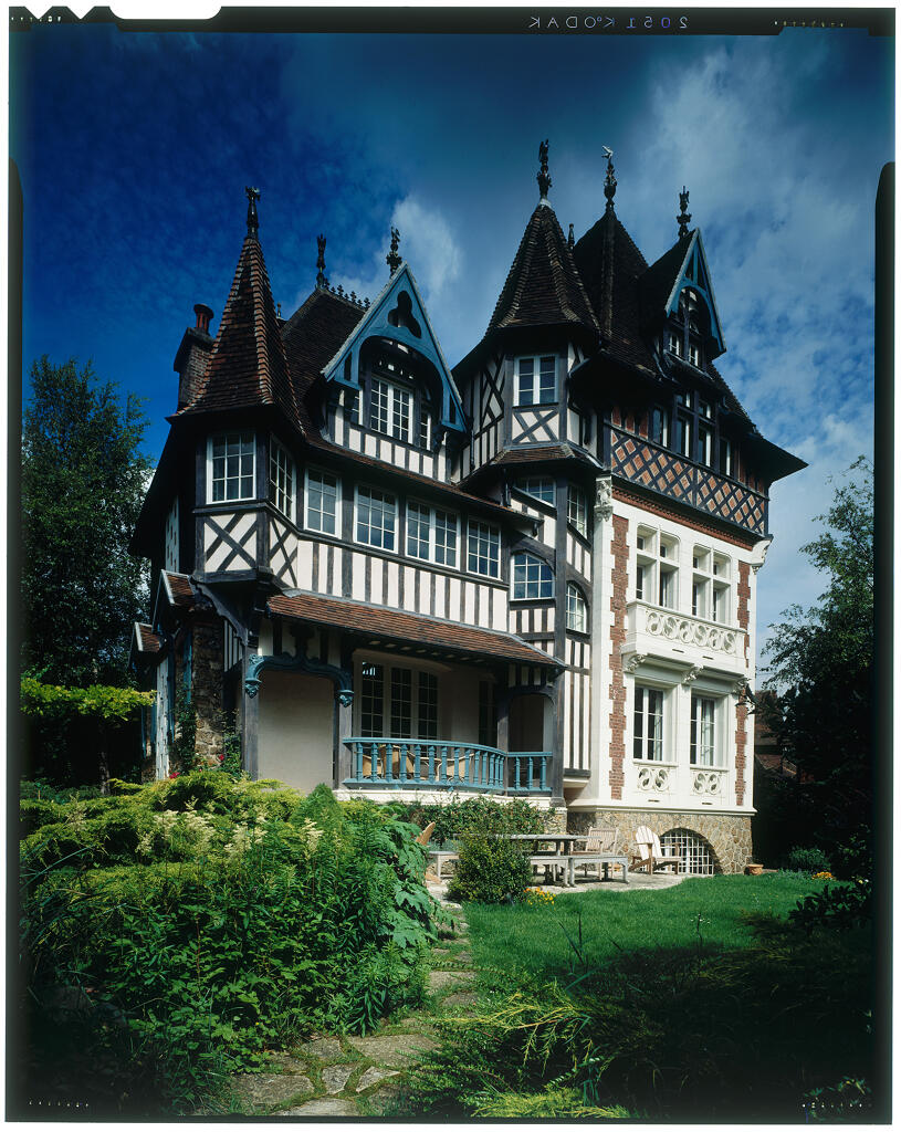 Villa "Mansion Clodoald", 2 avenue Clodoald