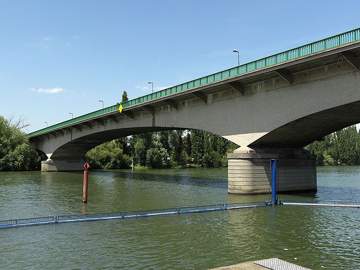 les ponts et passerelles de l'OIN ORSA (Opération d'intérêt national Orly-Rungis-Seine-Amont)