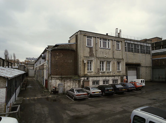 Dépôt de tramways de la Société des transports en commun de la région parisienne, puis de la Société industrielle de transport automobile (détruit après inventaire)