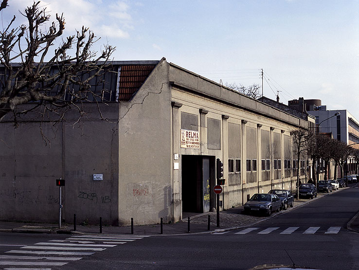 Usine de traitement de surface des métaux (usine d'émaillage) Arbez, puis l'Aurore, actuellement entrepôt commercial Relma