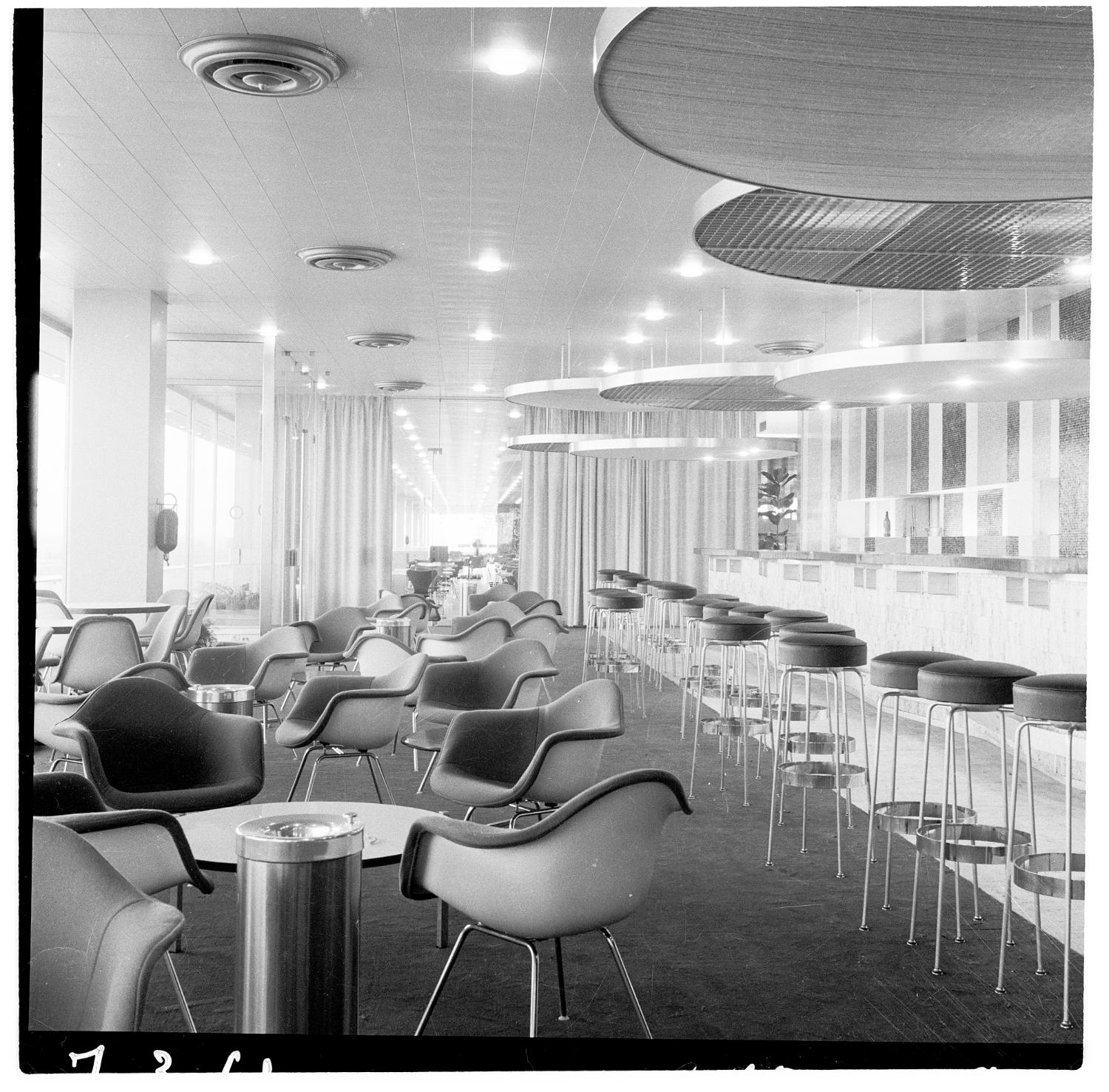 Les Installations terminales, Orly 4 dans les années 1960