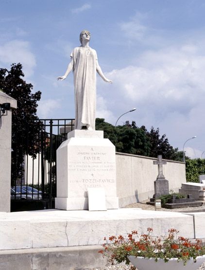 Monument sépulcral de la famille Favier
