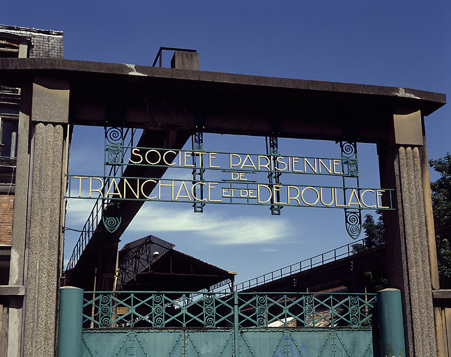 Scierie Cavillet, puis usine de bois de placage Société parisienne de bois tranché et déroulé, puis Société parisienne de tranchage et déroulage, puis société Maréchaux, puis entrepôt commercial (détruit après inventaire)