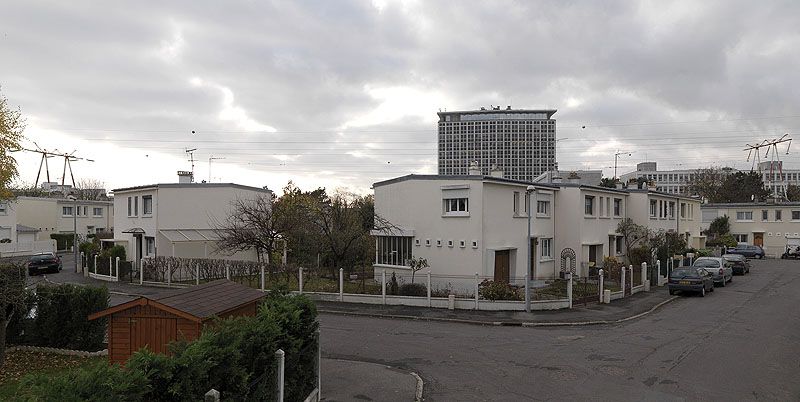 l'habitat collectif de l'OIN ORSA (Opération d'intérêt national Orly-Rungis-Seine-Amont)