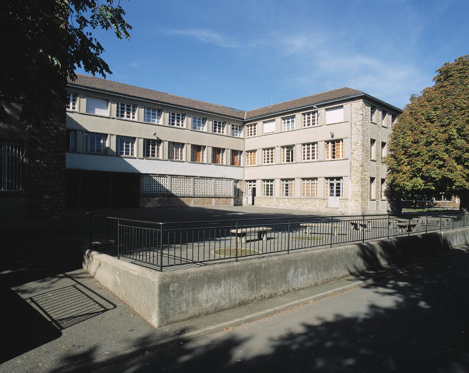 groupe scolaire, dit école Saint-Charles