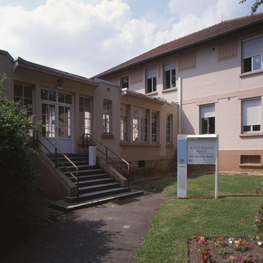 sanatorium de Champrosay, puis sanatorium Joffre, puis hôpital Joffre, actuellement hôpital Joffre-Dupuytren