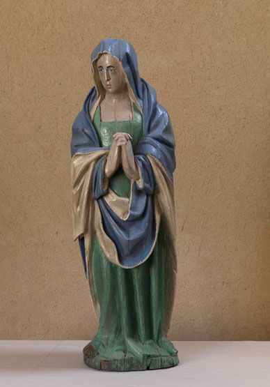 statue : Vierge orante